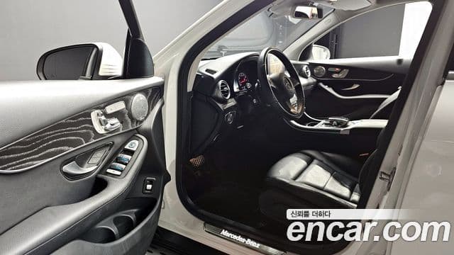 Mercedes-Benz GLC-Class 2019 — ფოტო 10/20