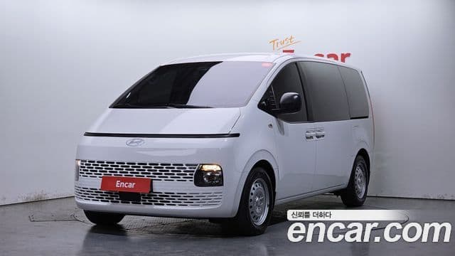 Hyundai Staria 2024 — ფოტო 1/20