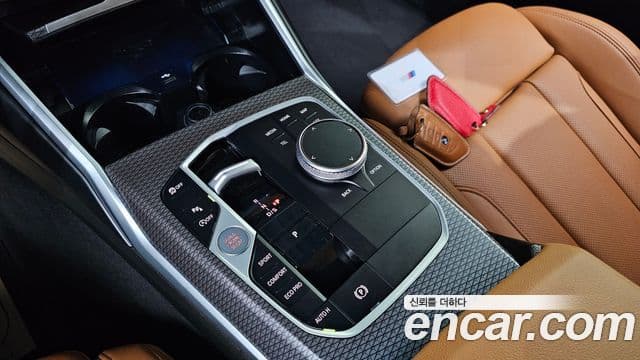 BMW 3 Series 2023 — ფოტო 9/20