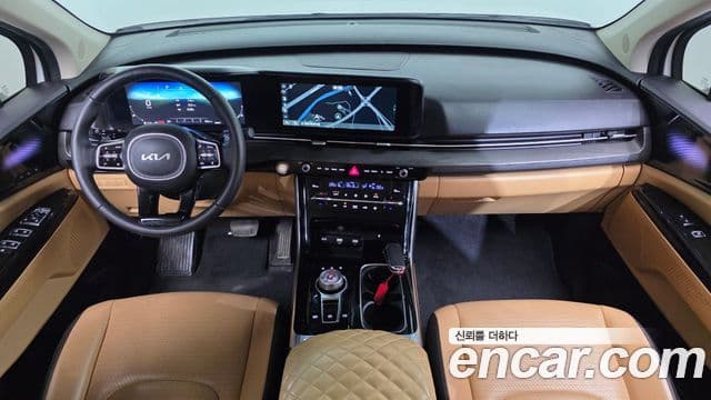 Kia Carnival 2023 — Фото 7/20