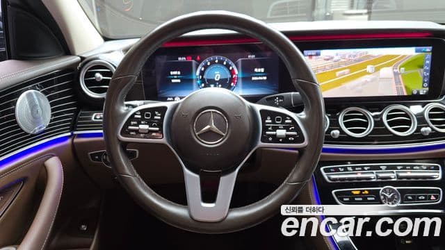 Mercedes-Benz E-Class 2020 — Şəkil 13/20