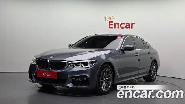 BMW 5 Series 2018 — Фото 1/20