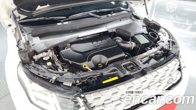 Land Rover Discovery Sport 2022 — ფოტო 6/20