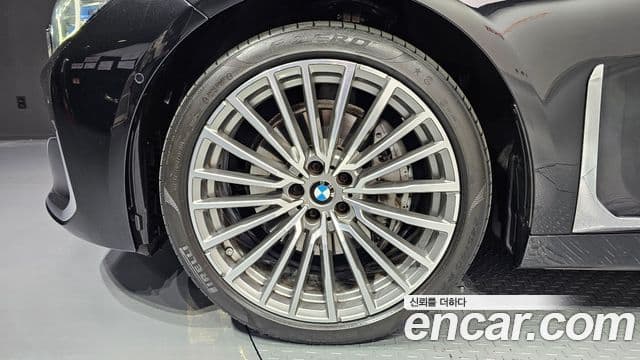 BMW 7 Series 2020 — Şəkil 9/20