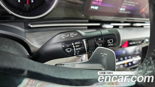 Kia Carnival 2020 — Фото 19/20