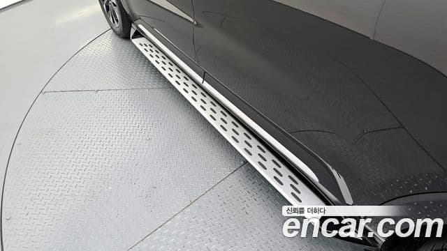 Kia Carnival 2020 — ფოტო 10/33