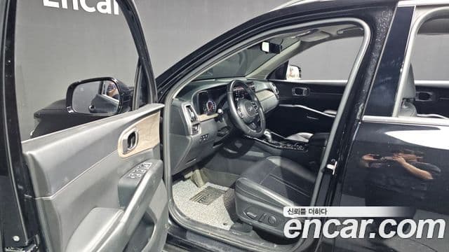 Kia Sorento 2021 — Фото 10/20