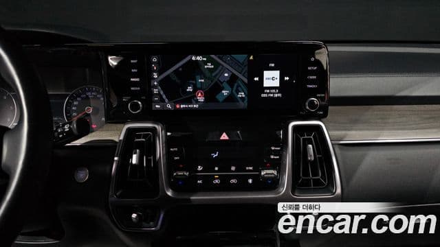 Kia Sorento 2021 — Фото 15/20