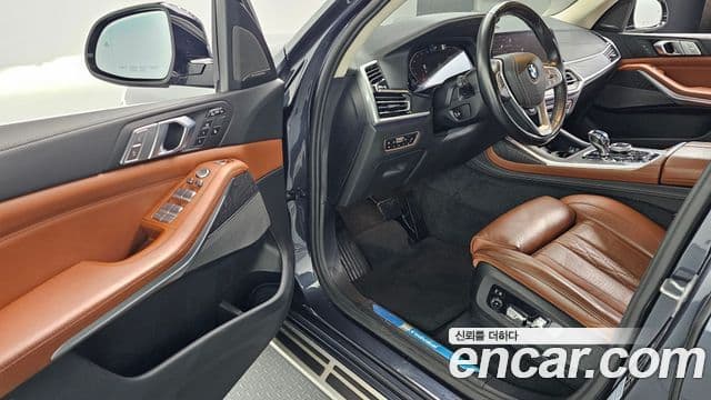 BMW X7 2020 — Şəkil 11/20