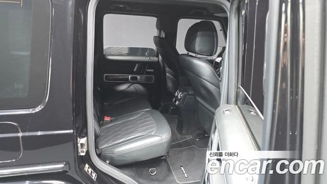Mercedes-Benz G-Class 2019 — Photo 20/20