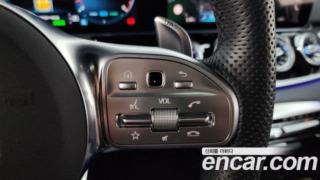 Mercedes-Benz AMG GT 2021 — Фото 15/20
