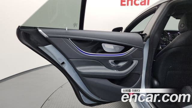 Mercedes-Benz AMG GT 2021 — Şəkil 19/39