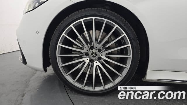 Mercedes-Benz S-Class 2024 — ფოტო 14/35