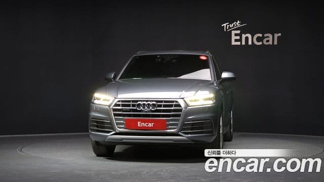 Audi Q5 2020 — ფოტო 3/20