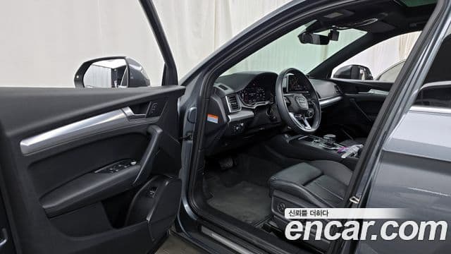 Audi Q5 2020 — ფოტო 10/20