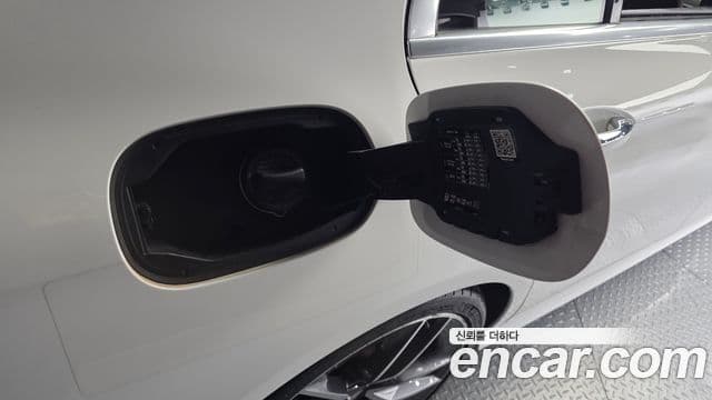 Mercedes-Benz E-Class 2021 — Şəkil 14/20