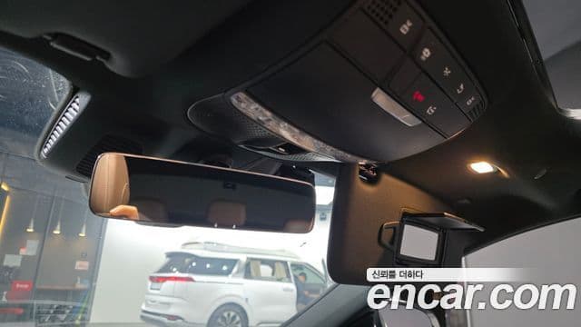 Mercedes-Benz E-Class 2021 — Şəkil 18/20