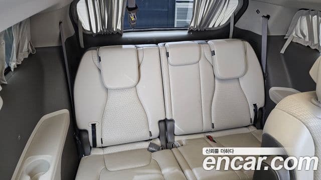 Kia Carnival 2021 — Şəkil 12/20