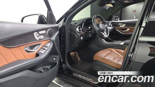 Mercedes-Benz GLC-Class 2022 — Şəkil 10/20
