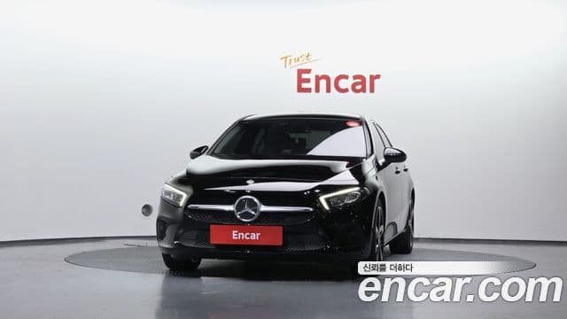Mercedes-Benz A-Class 2020 — ფოტო 2/20