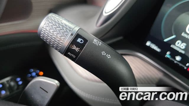 Genesis G90 2025 — Photo 3/36