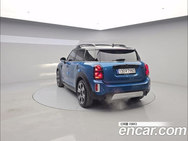 Mini Cooper S Countryman 2023 — ფოტო 1/20