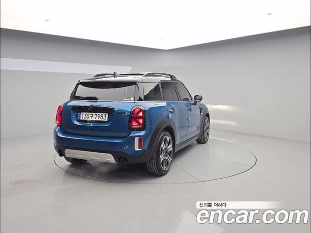 Mini Cooper S Countryman 2023 — ფოტო 3/20