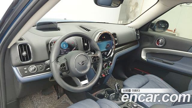 Mini Cooper S Countryman 2023 — ფოტო 18/20