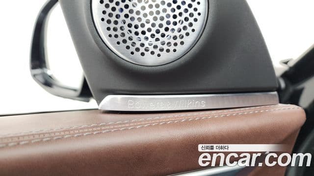 BMW XM 2025 — Photo 9/44
