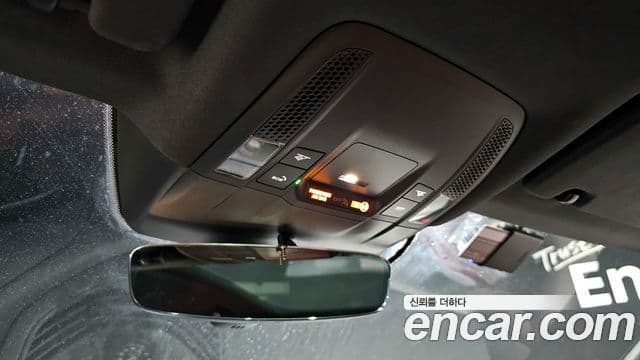 Porsche Taycan 2025 — Şəkil 19/20