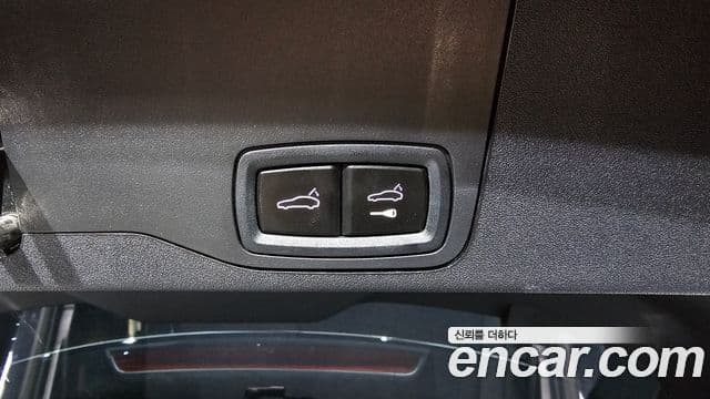 Porsche Taycan 2025 — Şəkil 5/20
