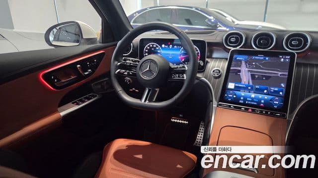 Mercedes-Benz GLC-Class 2024 — Şəkil 10/13