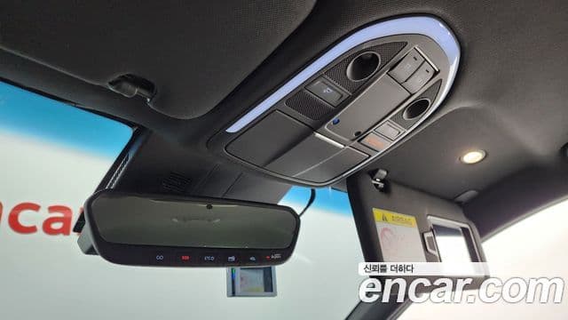 Genesis G70 2021 — ფოტო 18/20