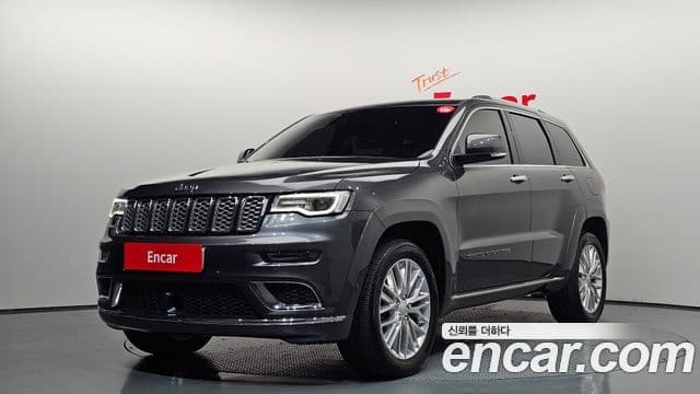 Jeep Grand Cherokee 2018 — Şəkil 20/20