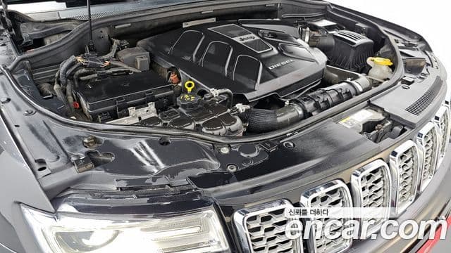 Jeep Grand Cherokee 2018 — Şəkil 5/20