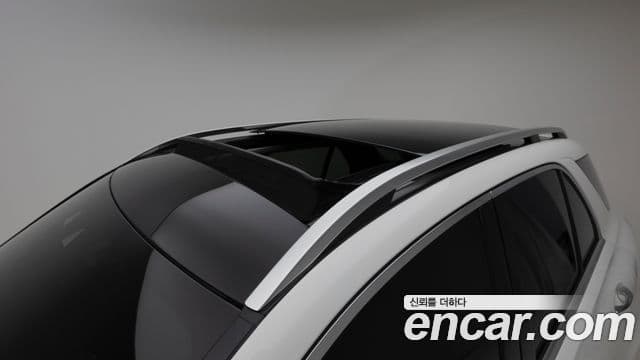 Mercedes-Benz GLE-Class 2025 — Photo 6/20
