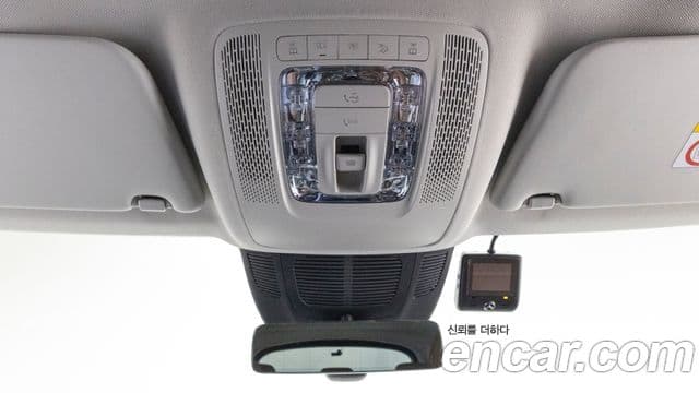 Mercedes-Benz GLE-Class 2025 — Photo 20/20