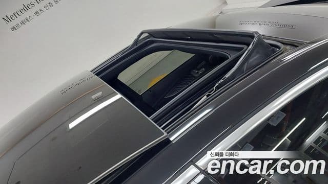 Mercedes-Benz E-Class 2022 — Şəkil 12/20