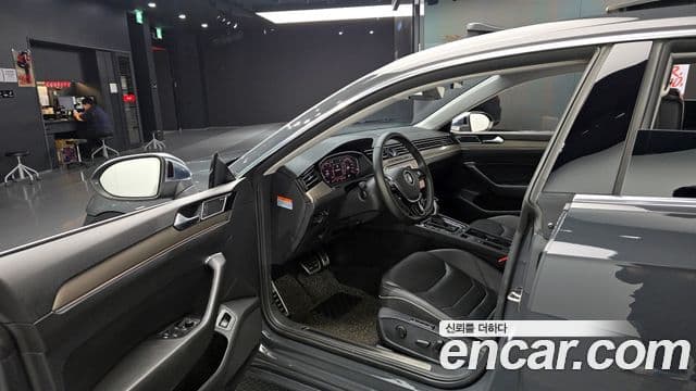Volkswagen Arteon 2020 — Şəkil 10/20