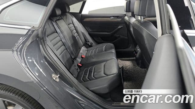 Volkswagen Arteon 2020 — Şəkil 11/20