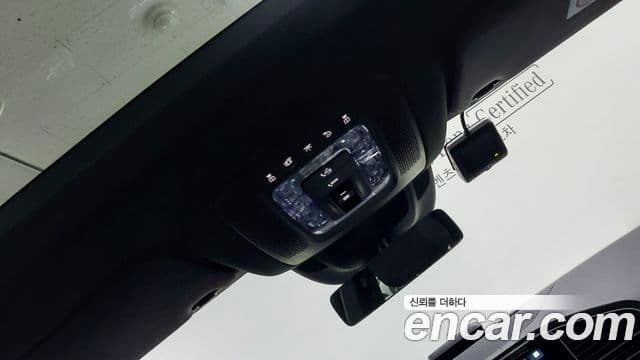 Mercedes-Benz GLE-Class 2023 — Photo 16/20