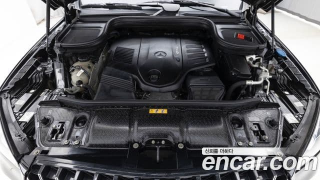Mercedes-Benz GLE-Class 2021 — Фото 5/20