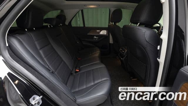 Mercedes-Benz GLE-Class 2021 — Фото 9/20