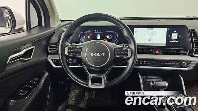 Kia Sportage 2023 — Şəkil 13/20