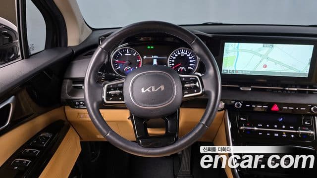 Kia Carnival 2023 — Şəkil 13/20