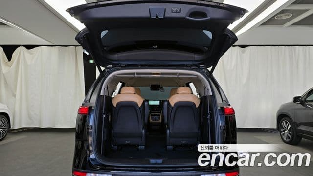 Kia Carnival 2023 — Şəkil 20/20