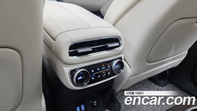 Genesis GV80 2023 — Şəkil 18/20