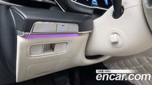 Genesis GV80 2023 — Photo 35/35