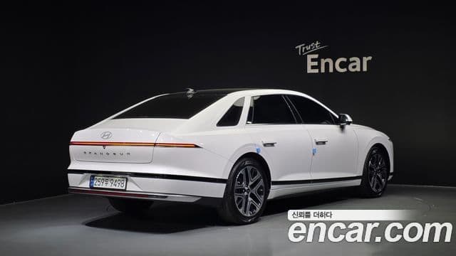 Hyundai Grandeur 2024 — Şəkil 2/20