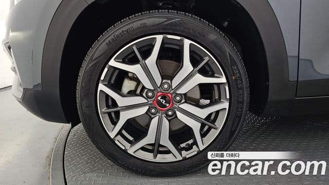 Kia Seltos 2022 — Şəkil 5/20
